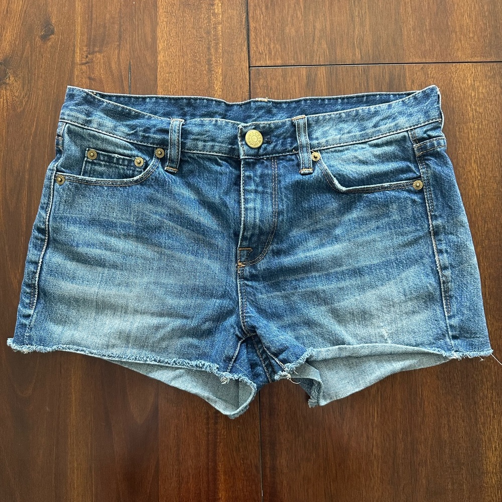 J. Crew Vintage Jean Short size 26. GUC- vintage soft. The *perfect* Jean short